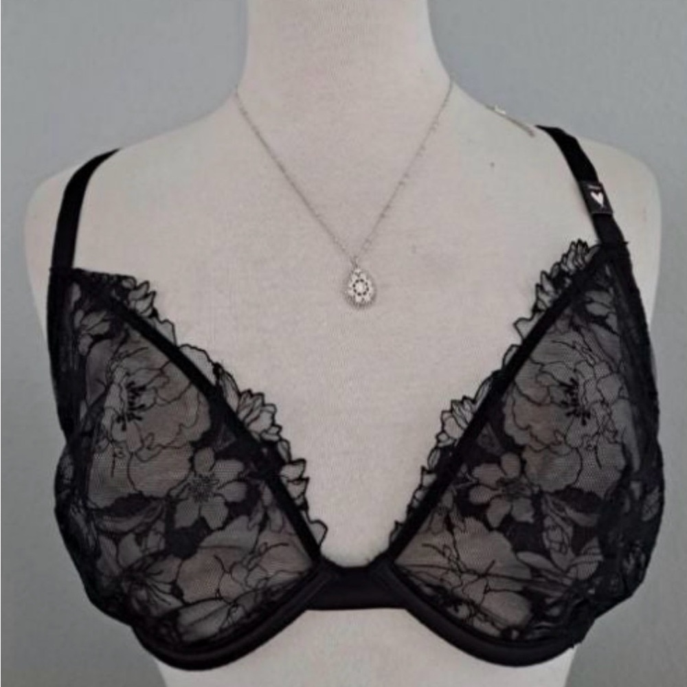 Victoria’s Secret Luxe Lingerie Floral Lace Unlined Low Cut Demi Bra size 34DDD